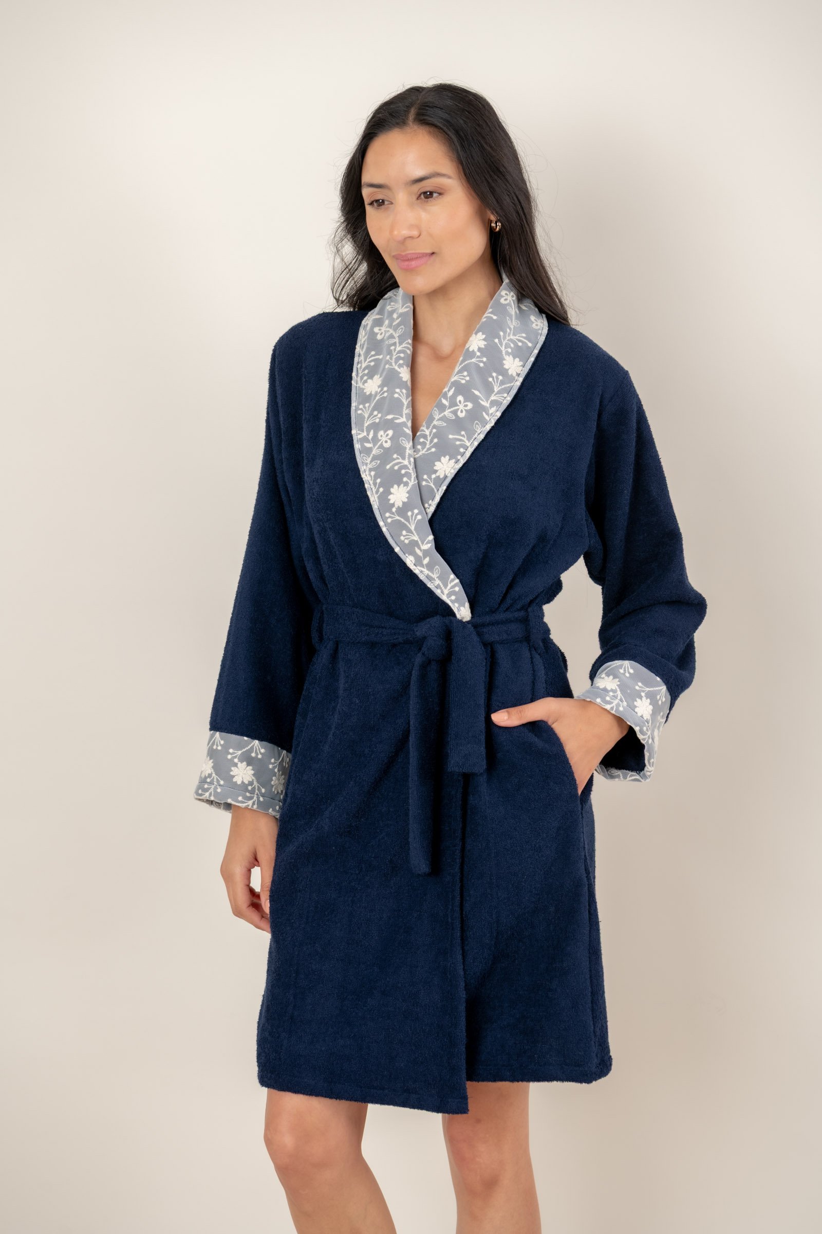 BATA AMELIE DE TOALLA 100% ALGODÓN - Imagen 4