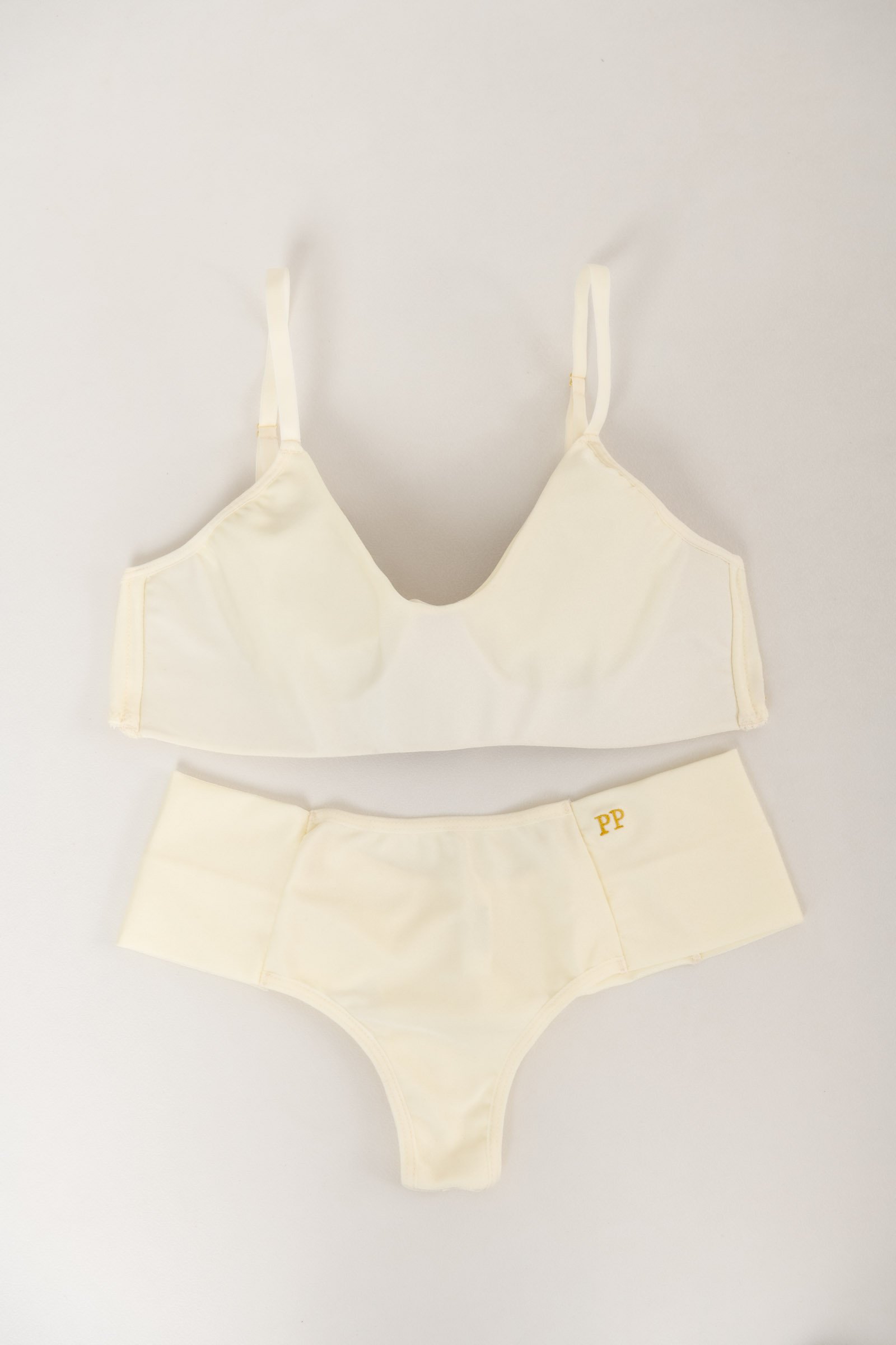 CONJUNTO MINERVA LUX PERSONALIZADA - Imagen 2